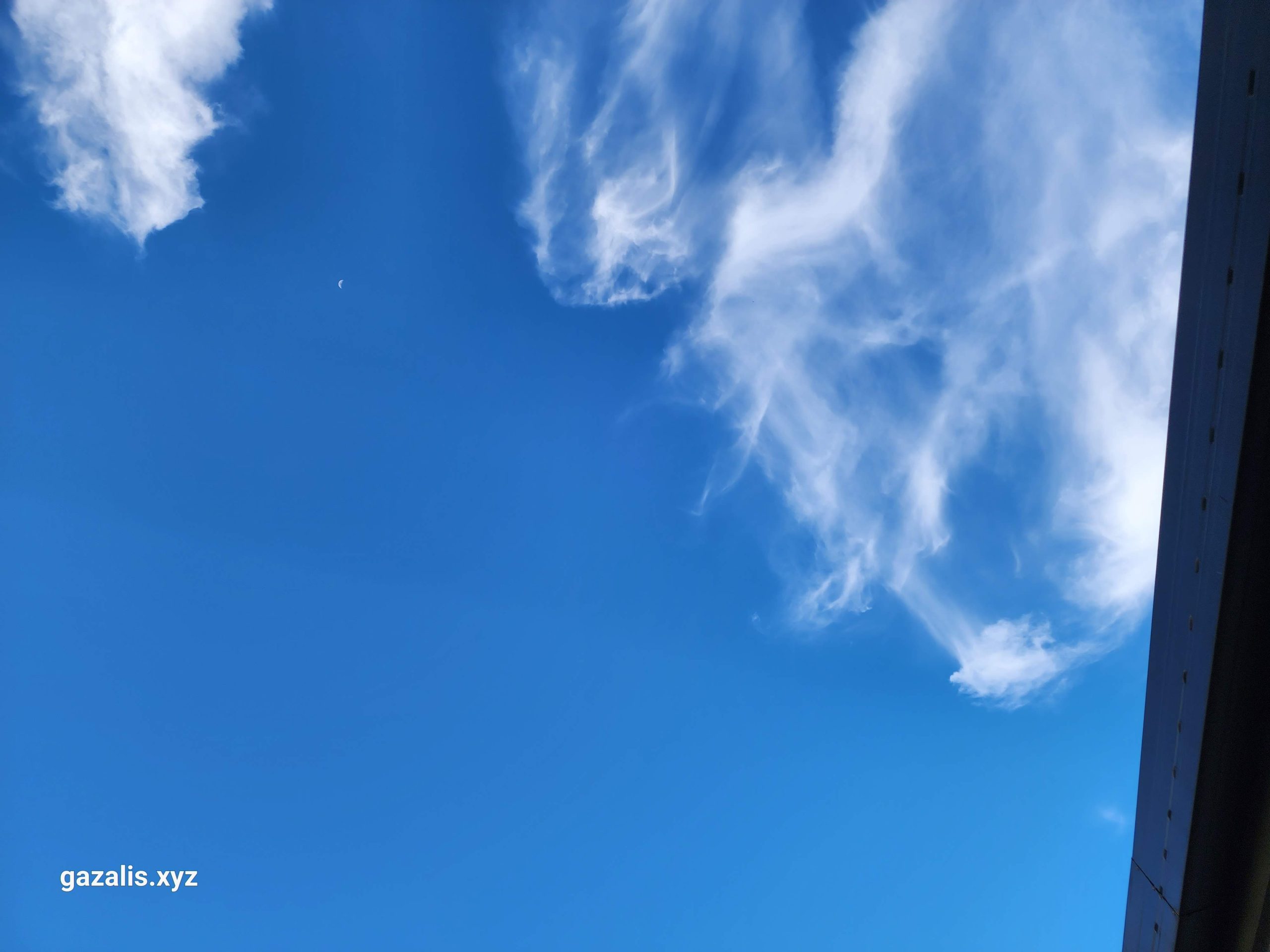 Clouds, inlay of the pointer