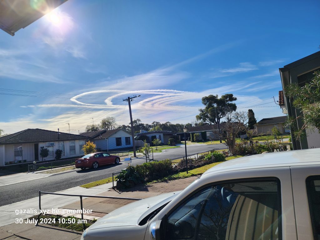 Clouds, the aeroplane does this!